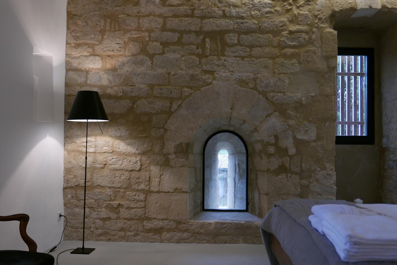 Tour Sarrazine De Montaren Bed & Breakfast エクステリア 写真