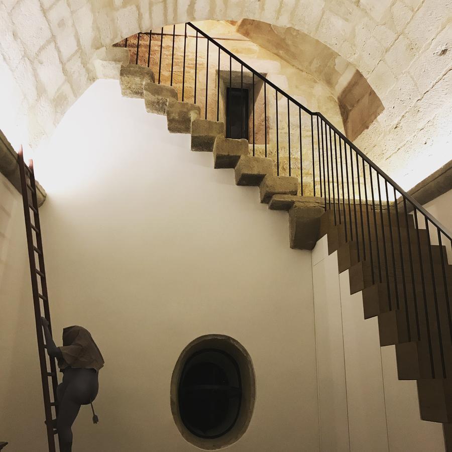 Tour Sarrazine De Montaren Bed & Breakfast エクステリア 写真