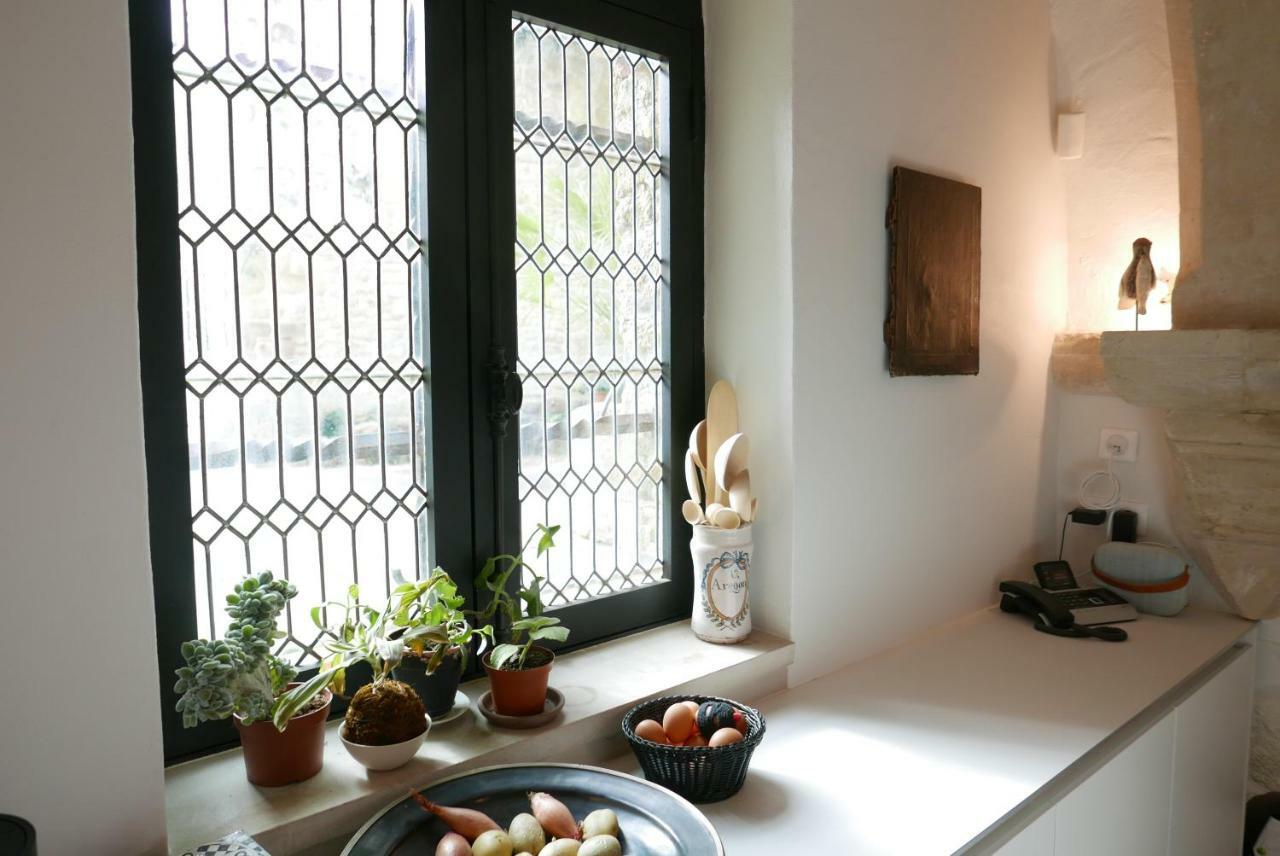 Tour Sarrazine De Montaren Bed & Breakfast エクステリア 写真
