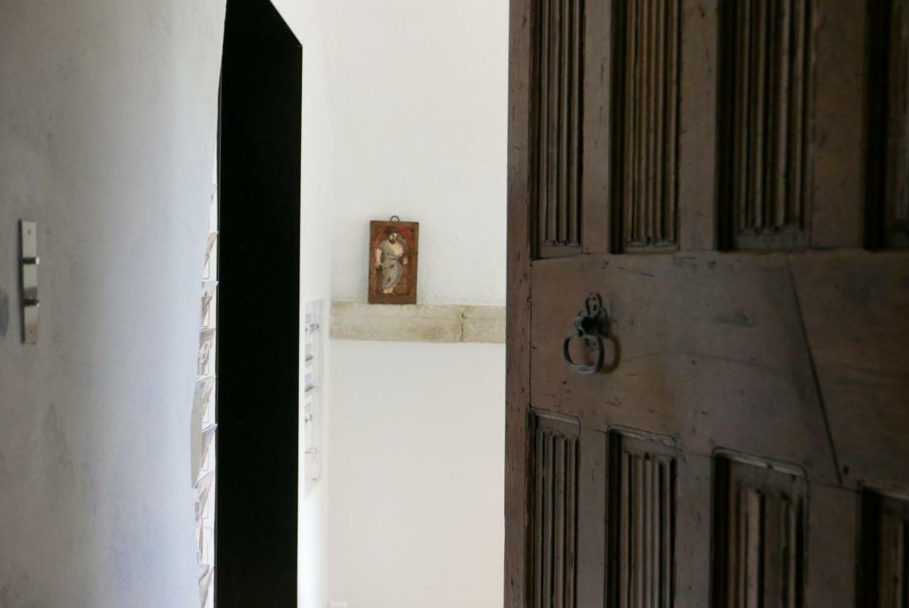 Tour Sarrazine De Montaren Bed & Breakfast エクステリア 写真